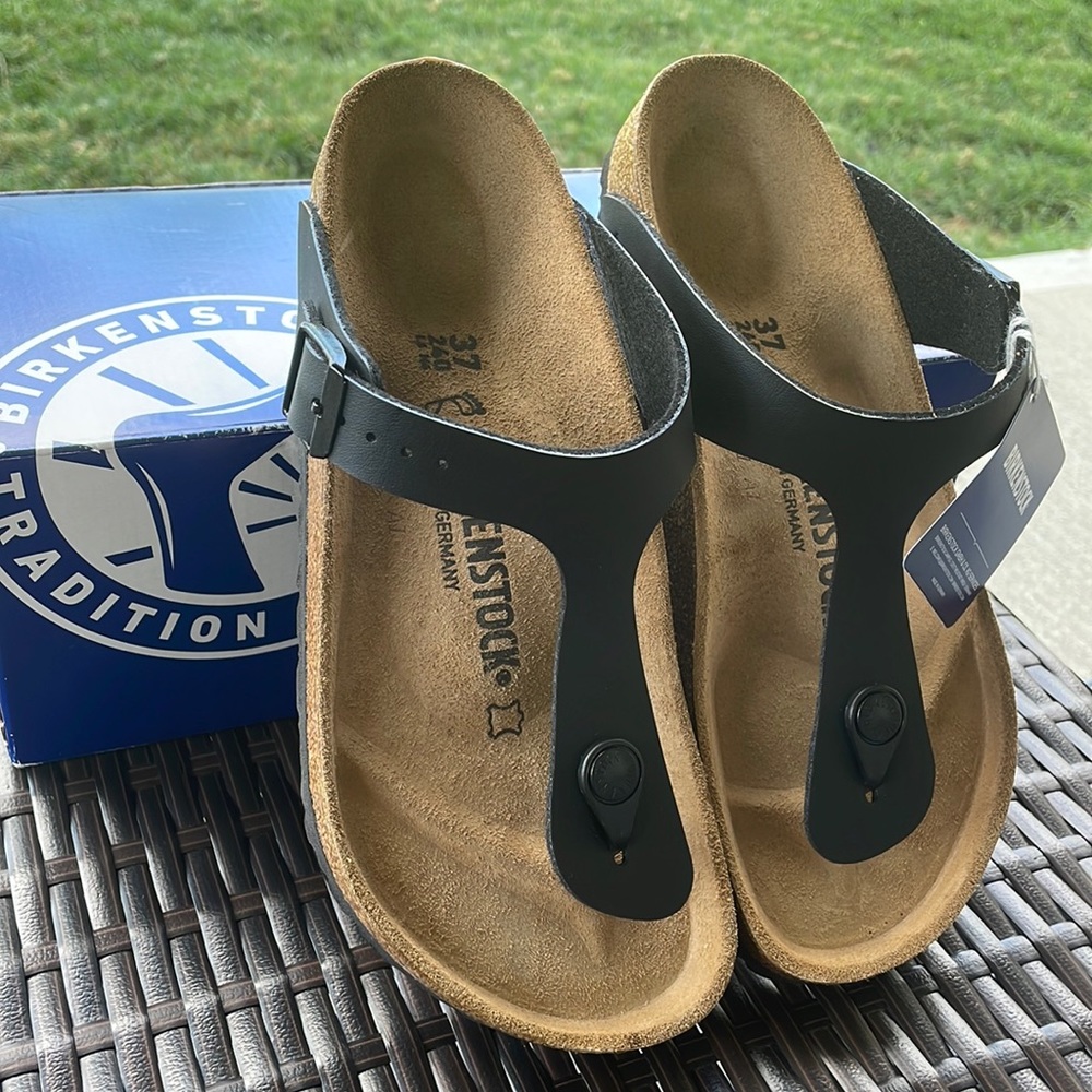 Birkenstock Gizeh Sandals